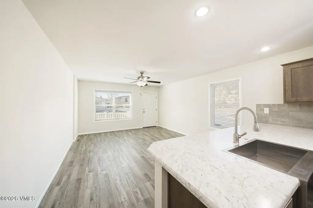 30 Buffalo Circle Gypsum CO 81637
