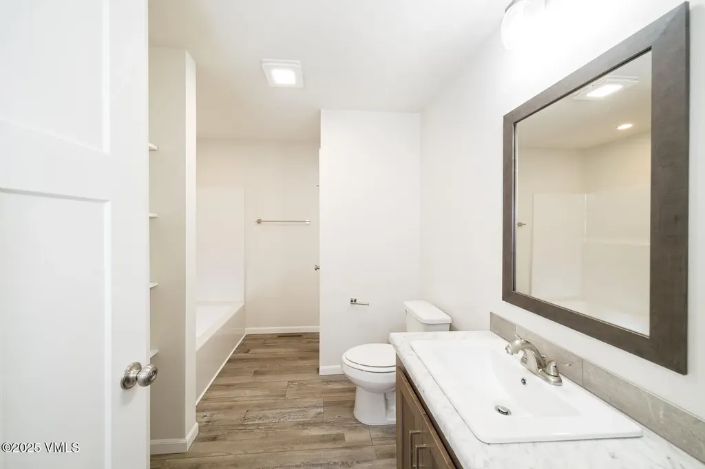 30 Buffalo Circle Gypsum CO 81637