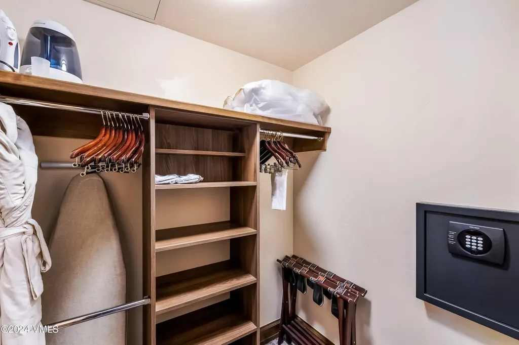 16 Vail Road Vail CO 81657