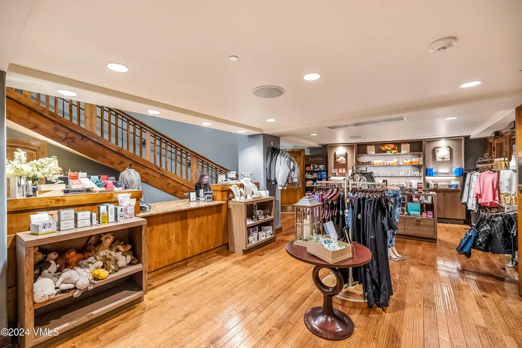 16 Vail Road Vail CO 81657
