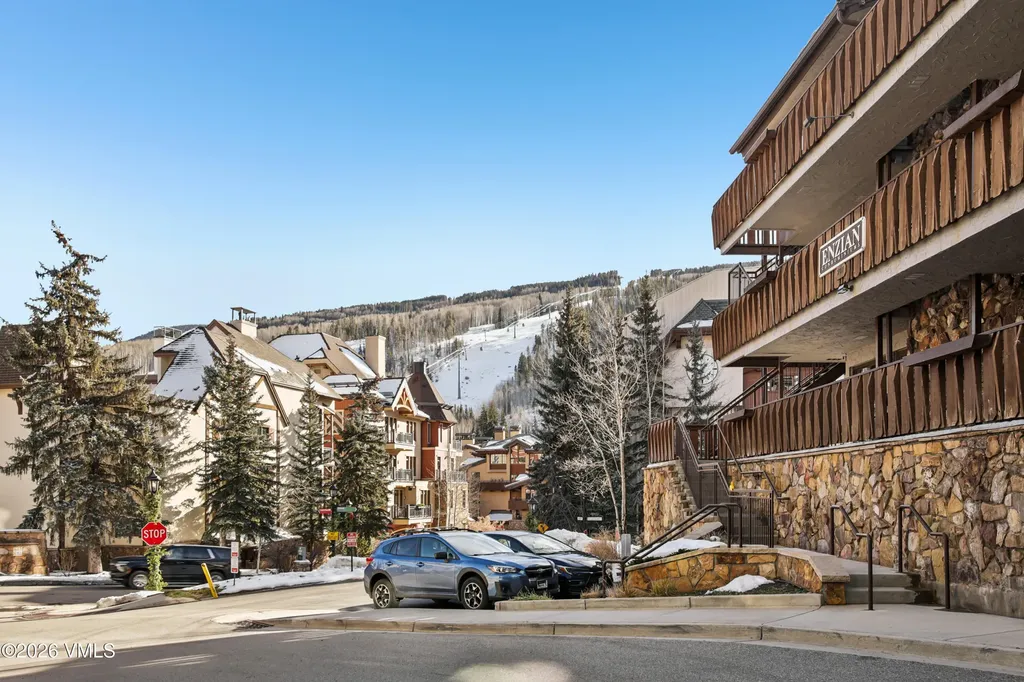 707 W Lionshead Circle Vail CO 81657