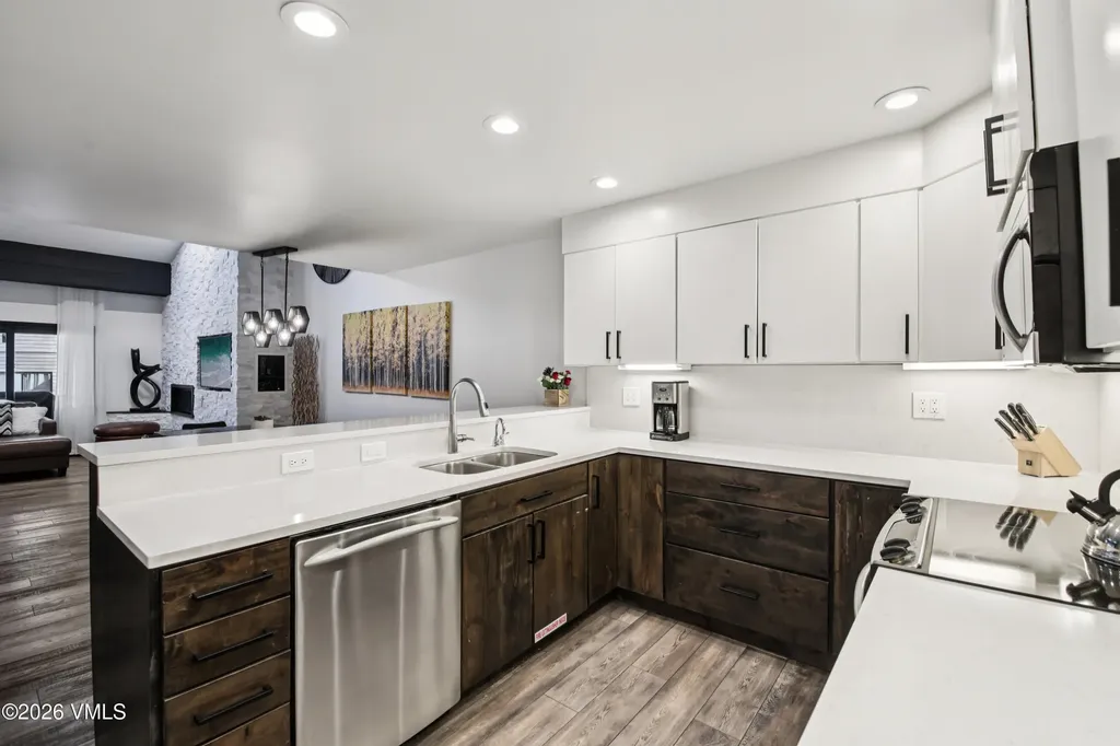 707 W Lionshead Circle Vail CO 81657