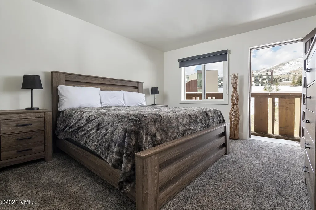707 W Lionshead Circle Vail CO 81657