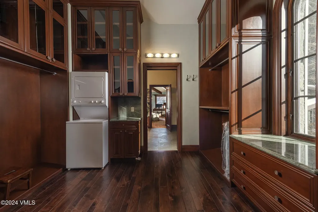 1979 Sunburst Drive Vail CO 81657