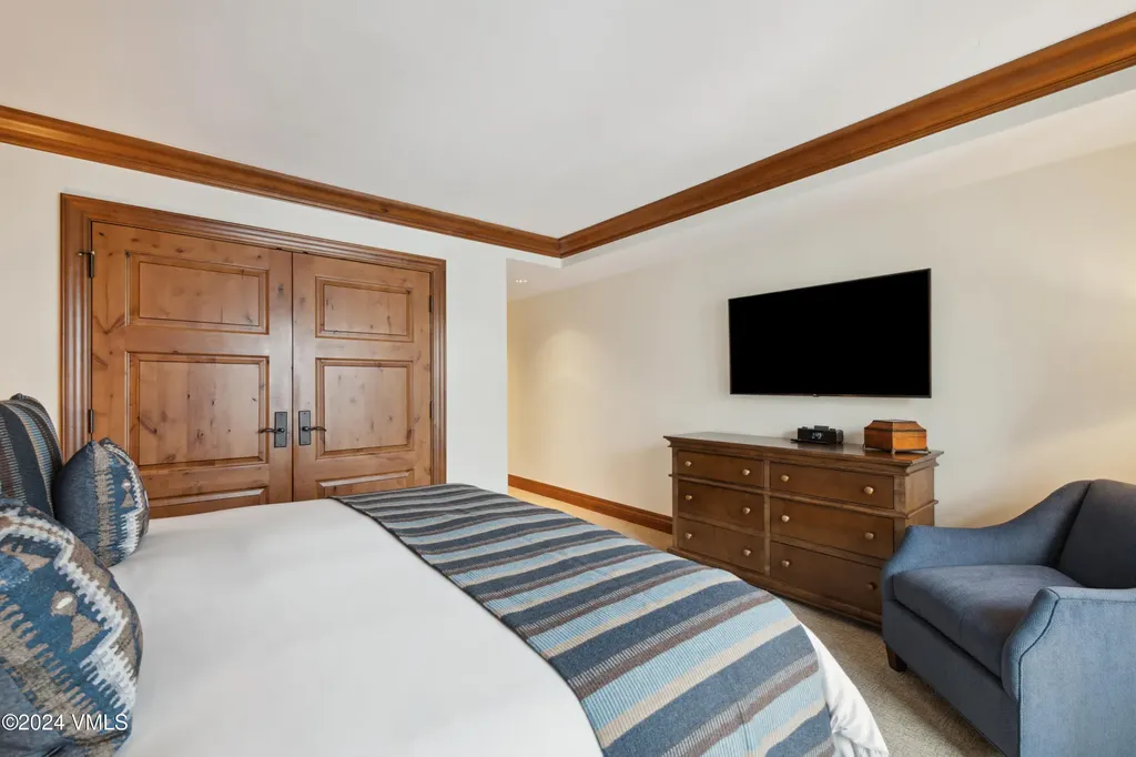 100 E Thomas Place Beaver Creek CO 81620