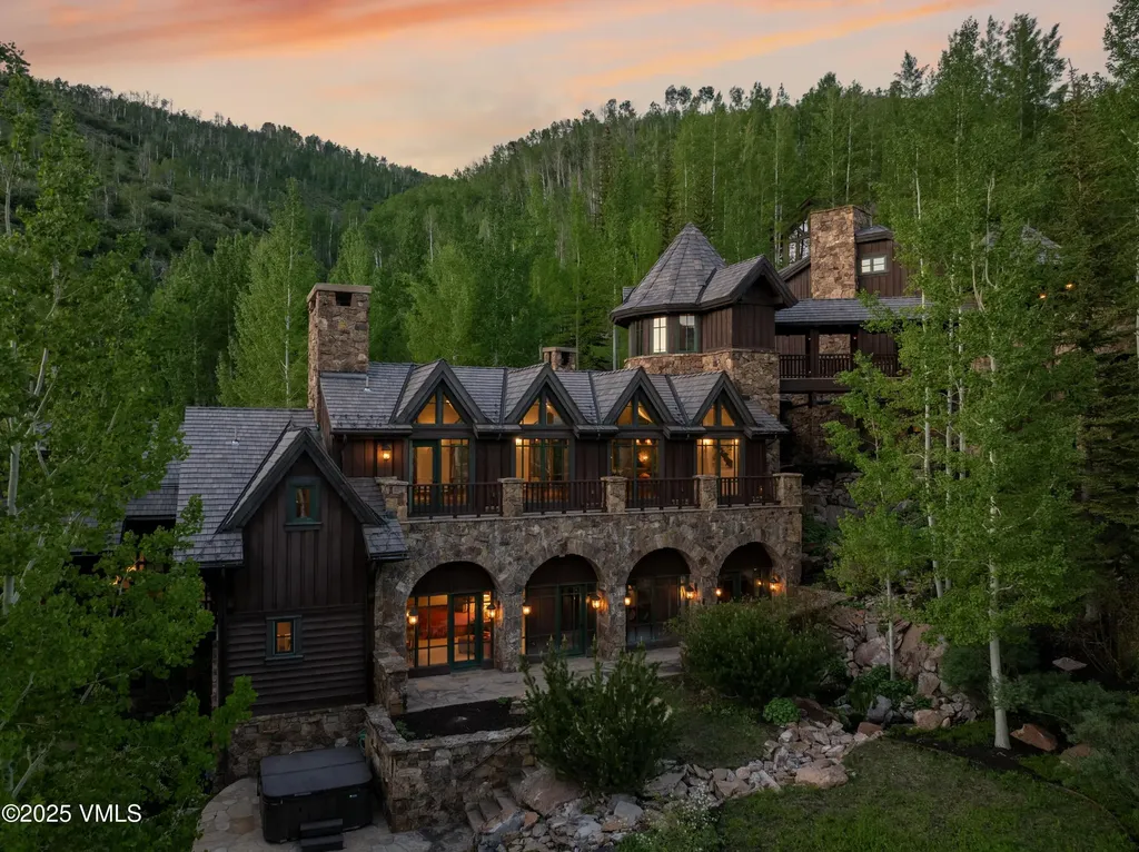 1094 Riva Glen Vail CO 81657