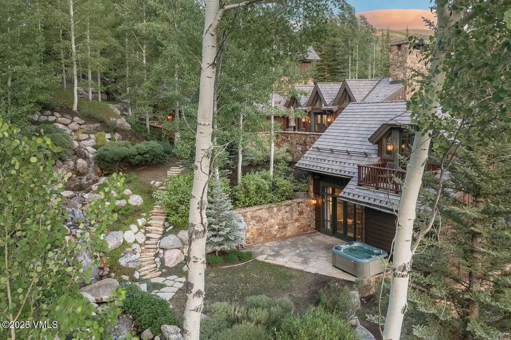 1094 Riva Glen Vail CO 81657