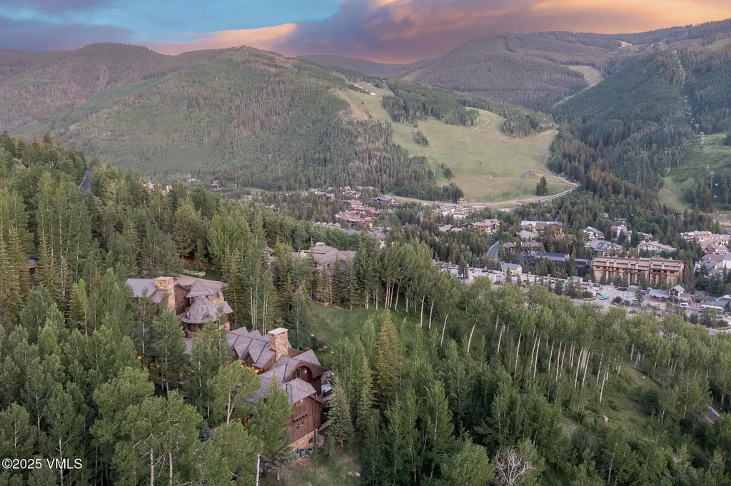 1094 Riva Glen Vail CO 81657