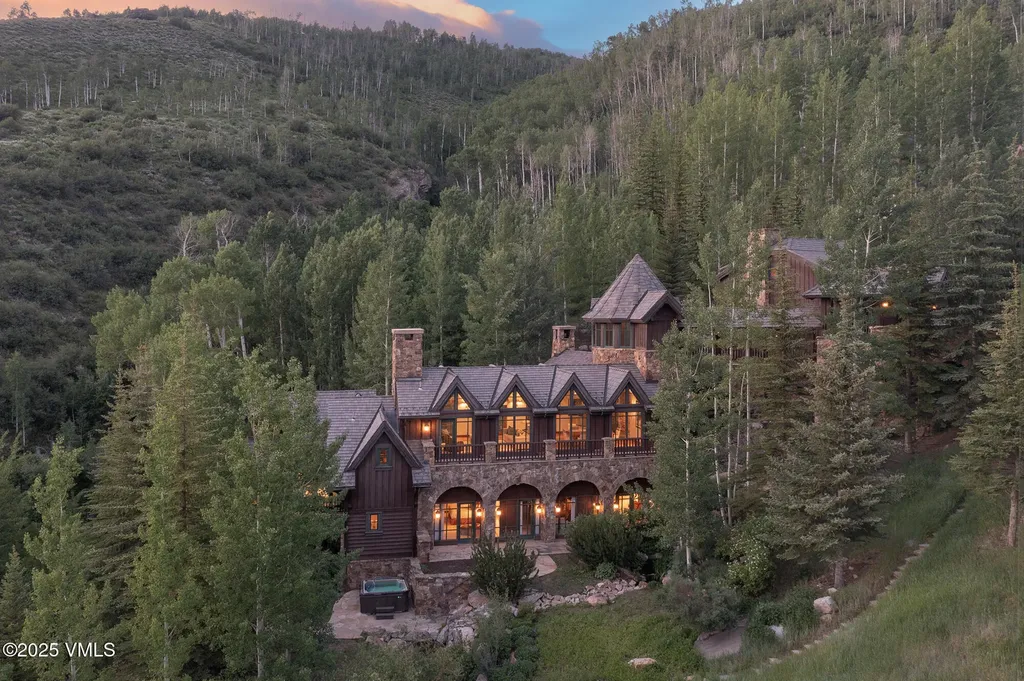 1094 Riva Glen Vail CO 81657