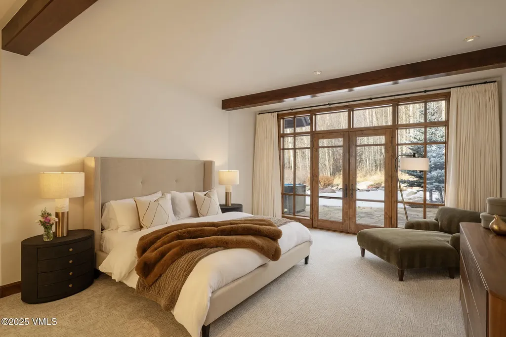 1094 Riva Glen Vail CO 81657