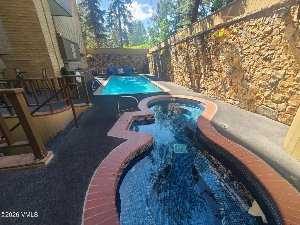 292 E Meadow Drive Vail CO 81657