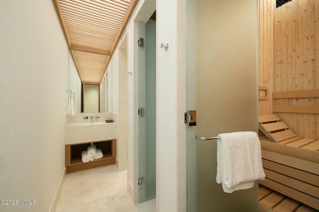 466 Forest Road Vail CO 81657