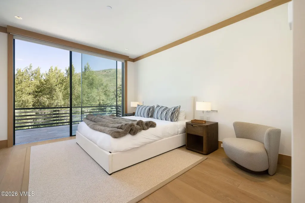 466 Forest Road Vail CO 81657