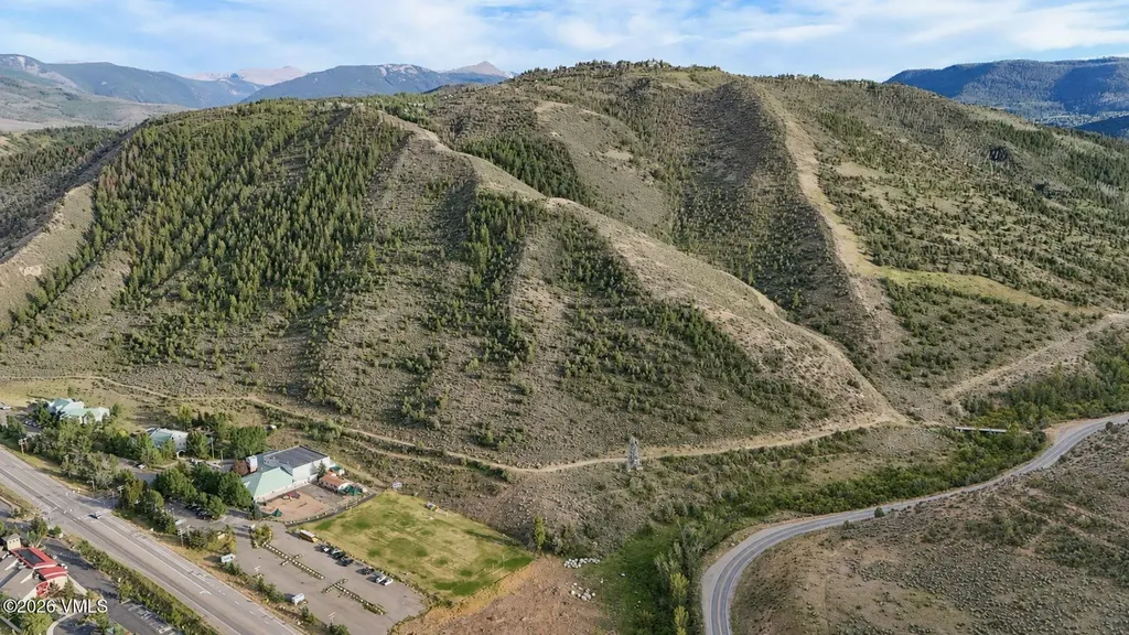 31616 Us-6 Edwards CO 81632