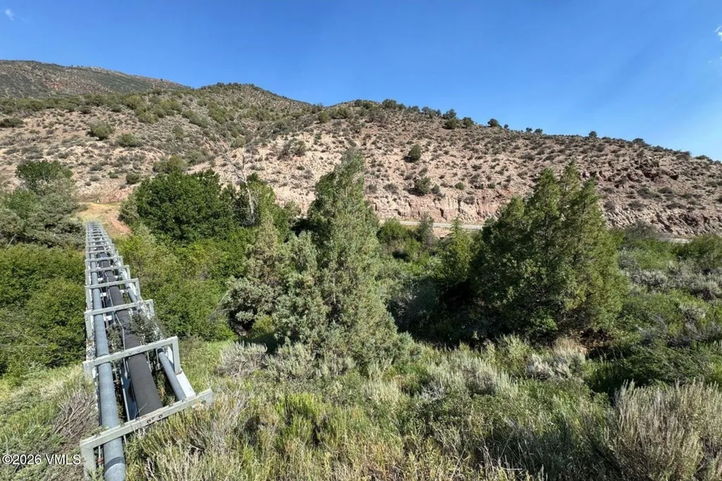 31616 Us-6 Edwards CO 81632
