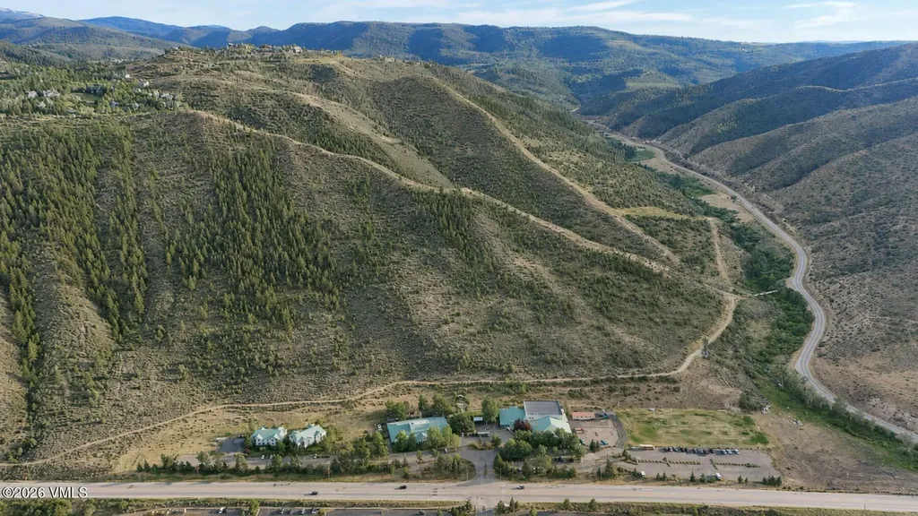 31616 Us-6 Edwards CO 81632