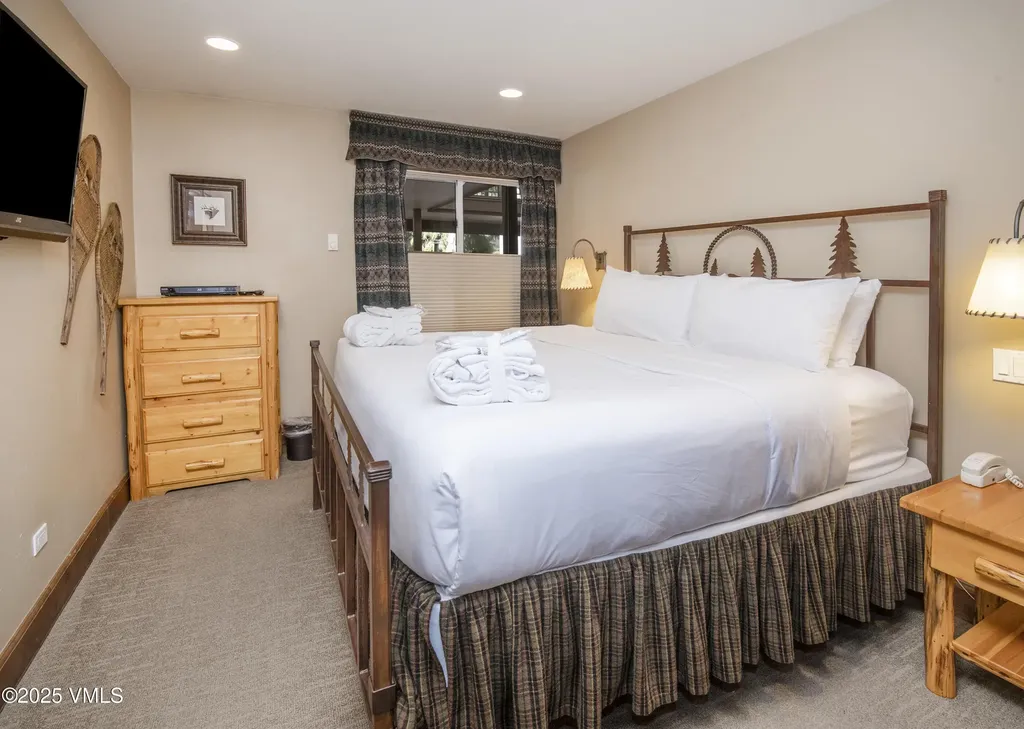 684 W Lionshead Circle Vail CO 81657