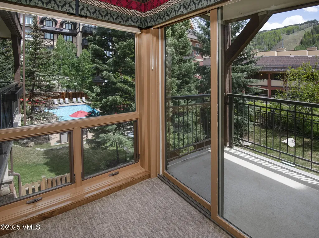 684 W Lionshead Circle Vail CO 81657