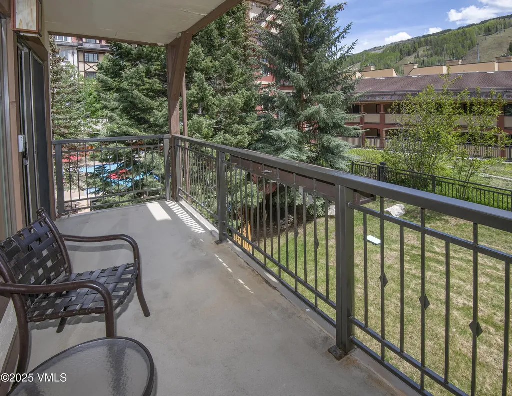 684 W Lionshead Circle Vail CO 81657