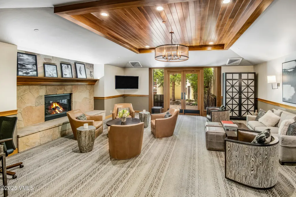 684 W Lionshead Circle Vail CO 81657