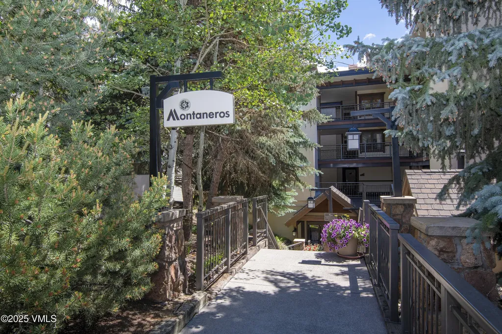 684 W Lionshead Circle Vail CO 81657