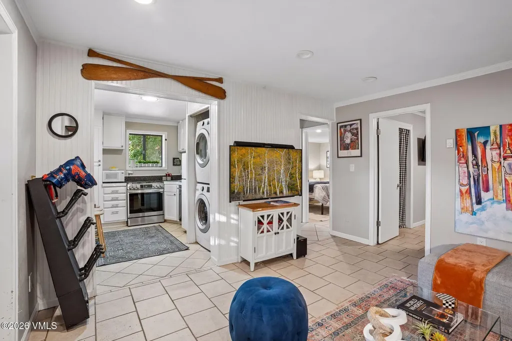 5064 Black Gore Drive Vail CO 81657