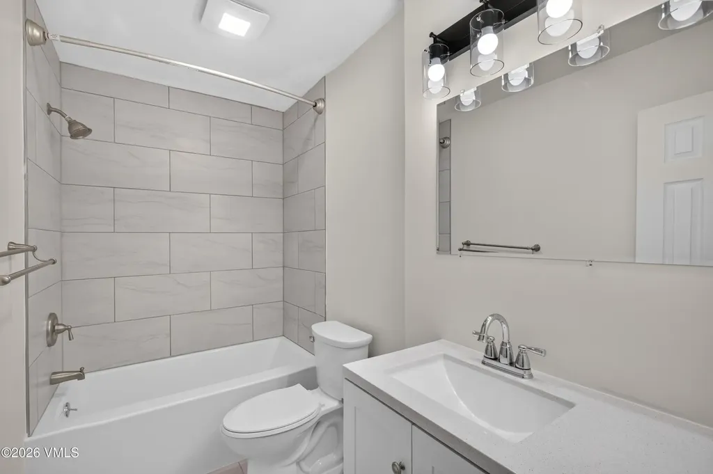 2195 Chamonix Lane Vail CO 81657