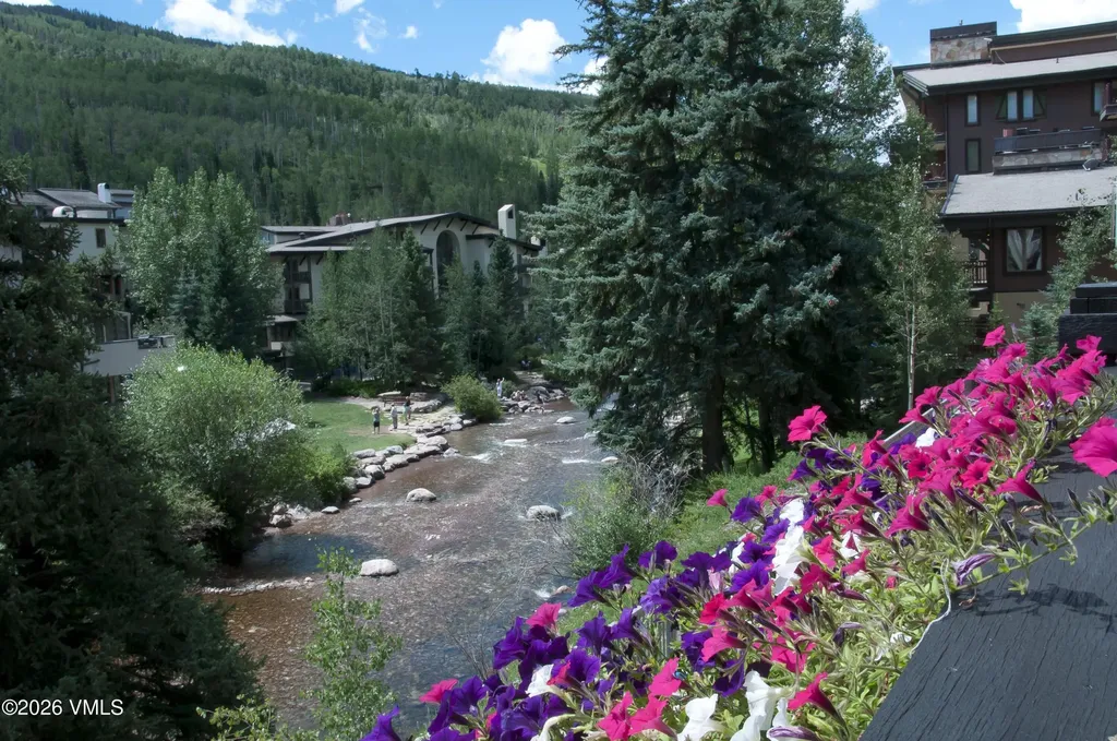 242 E Meadow Drive Vail CO 81657