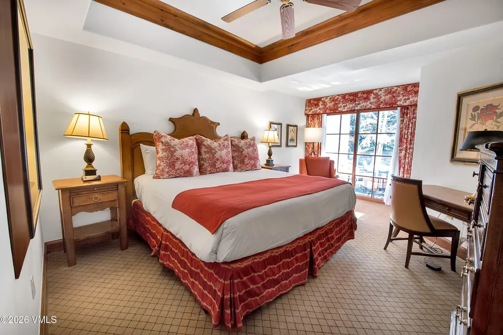 242 E Meadow Drive Vail CO 81657