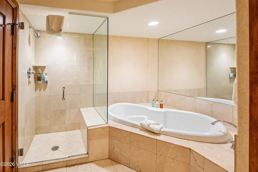 242 E Meadow Drive Vail CO 81657
