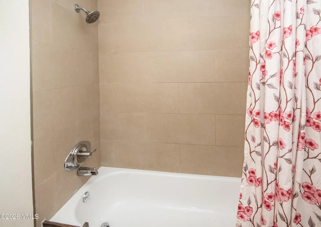 85 Chambers Avenue Eagle CO 81631