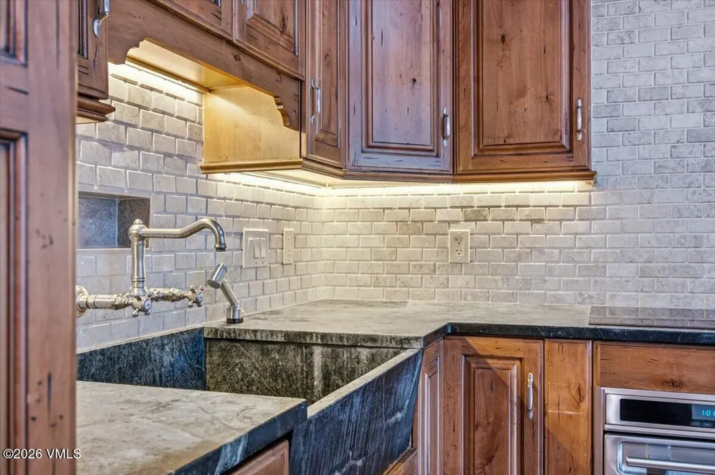 1061 W Beaver Creek Boulevard Avon CO 81620