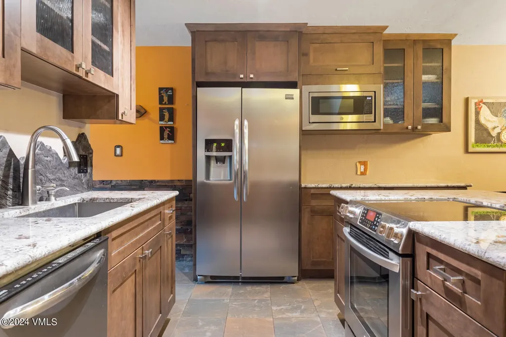 4192 Spruce Way Vail CO 81657