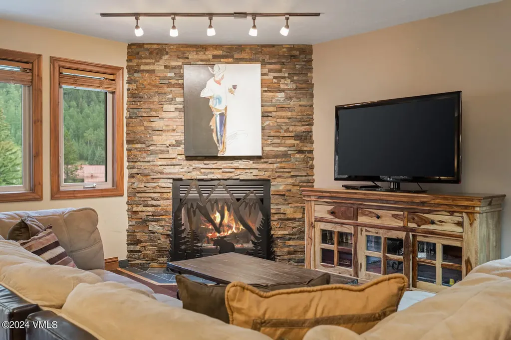 4192 Spruce Way Vail CO 81657