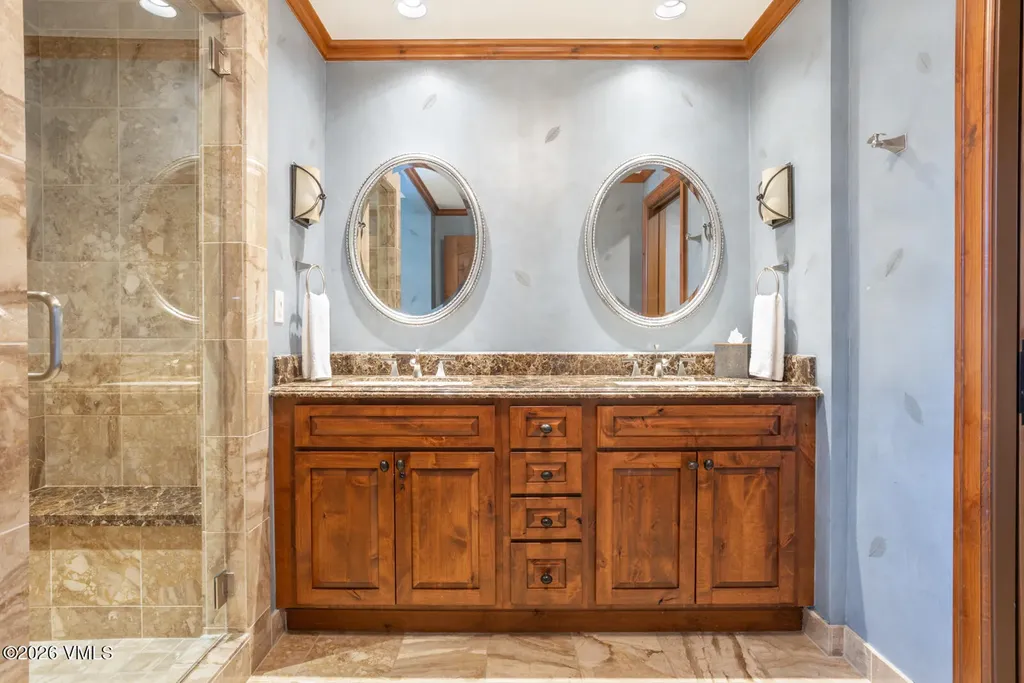 728 W Lionshead Circle Vail CO 81657