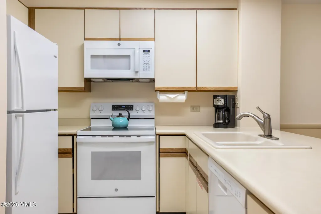 707 W Lionshead Circle Vail CO 81657