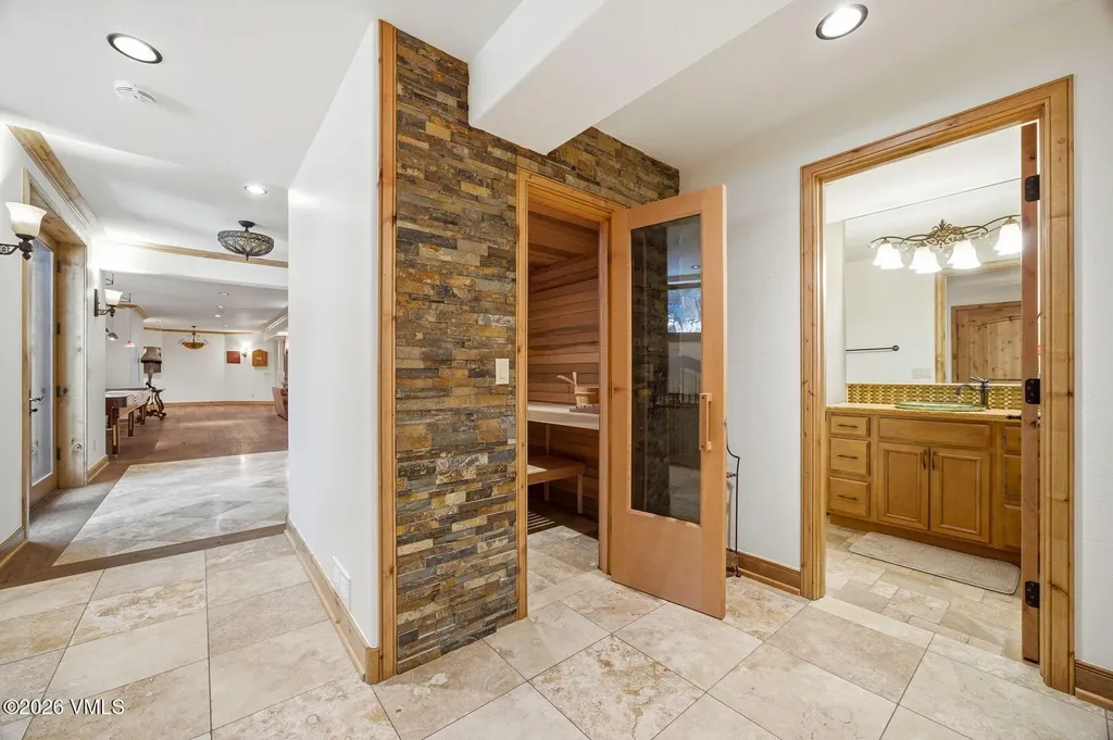 1418 Moraine Drive Vail CO 81657