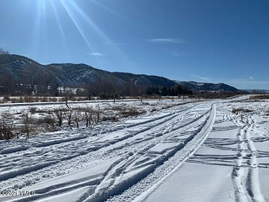 21401 Us-6 Eagle CO 81631