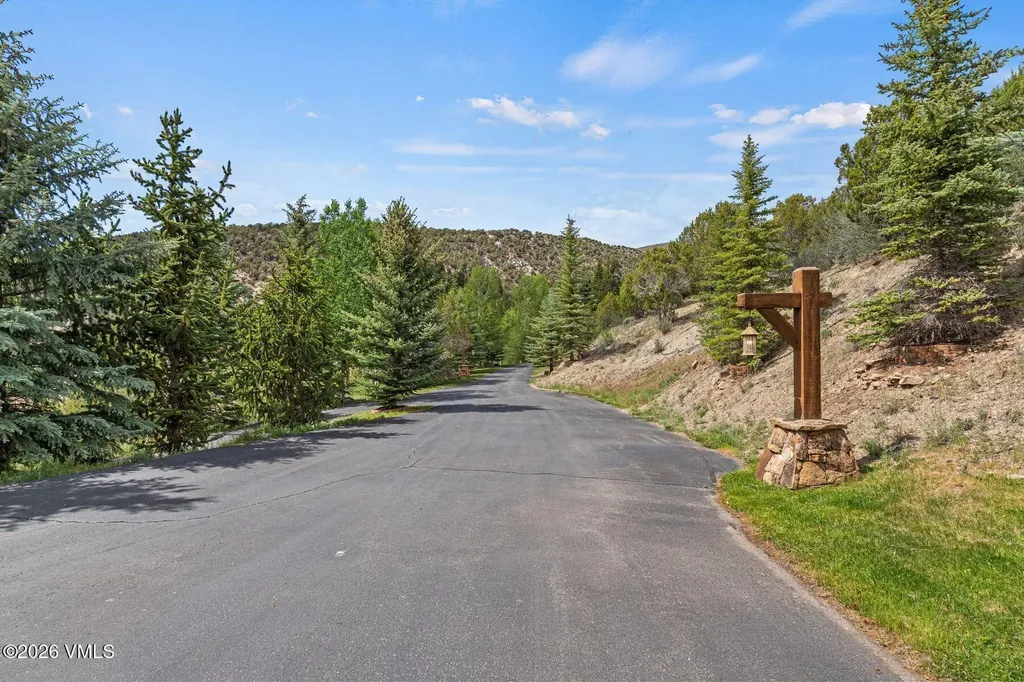 1182 Beard Creek Road Edwards CO 81632