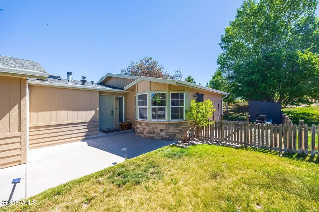 33 Bowie Road Gypsum CO 81637