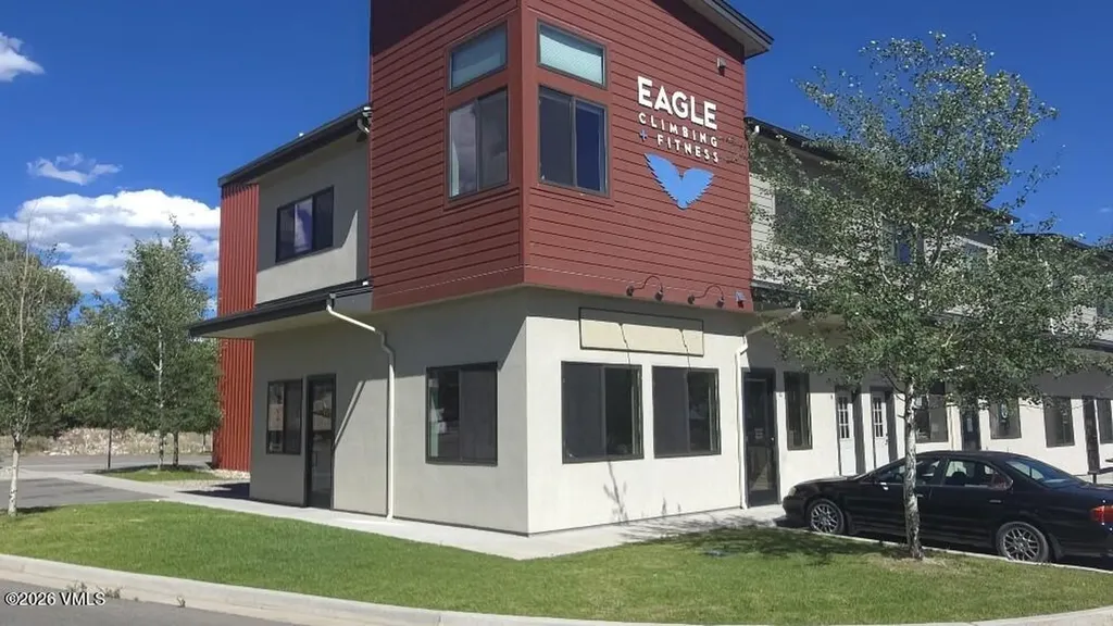 Eagle CO, 700 Chambers Avenue, Unit # A1