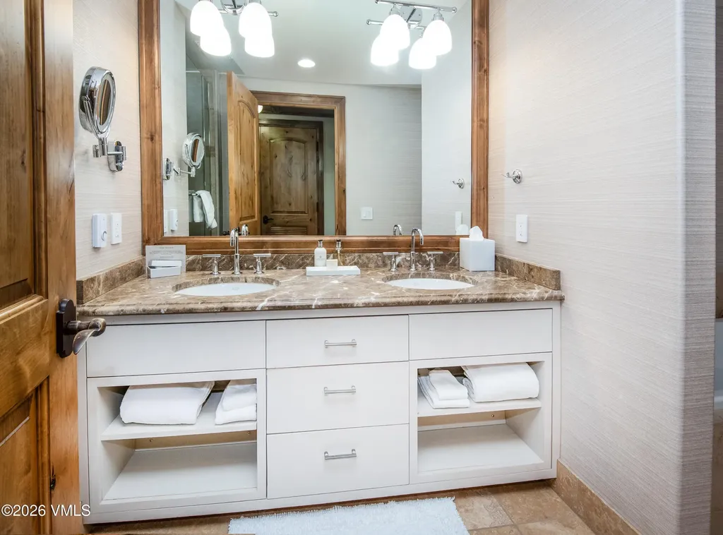 16 Vail Road Vail CO 81657
