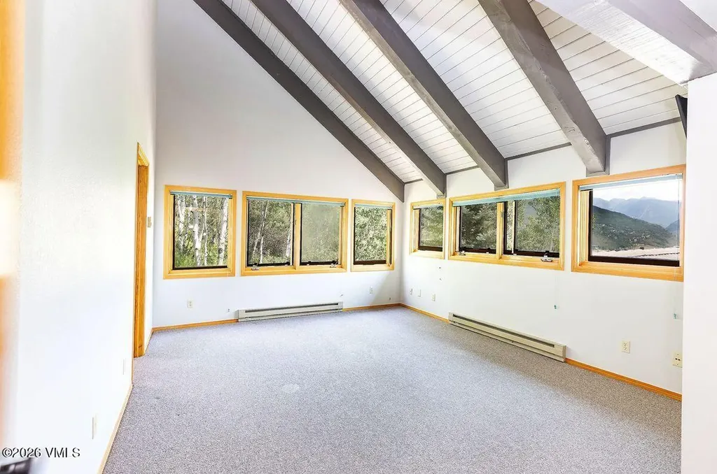 1410 Buffehr Creek Vail CO 81657