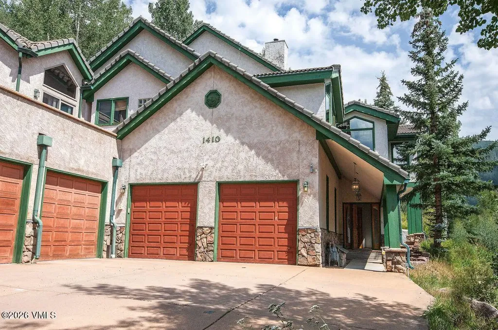 1410 Buffehr Creek Vail CO 81657