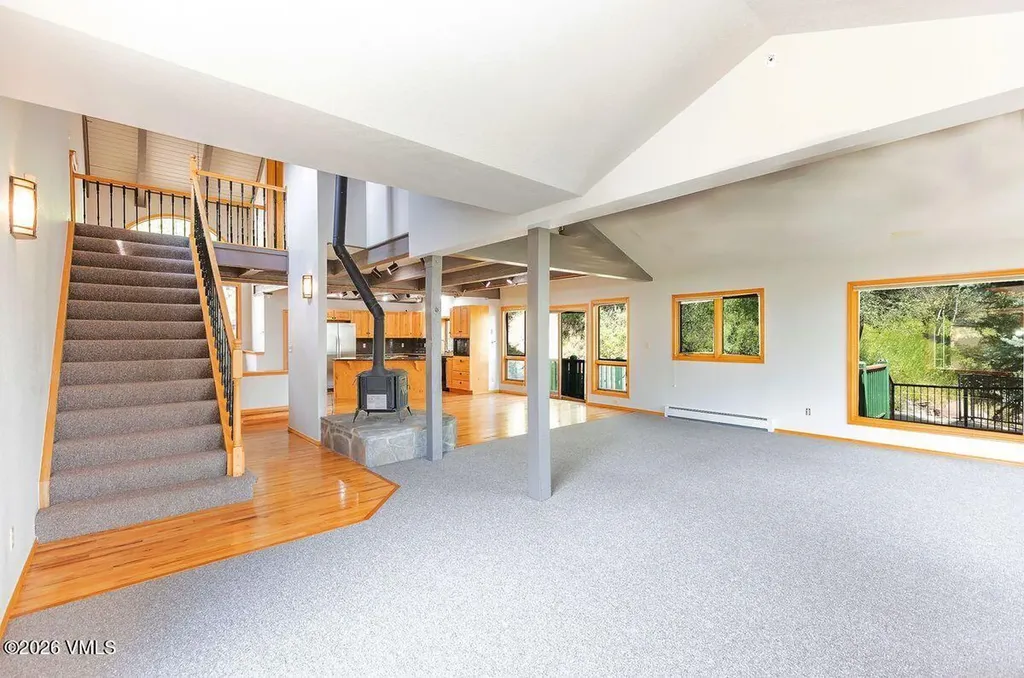 1410 Buffehr Creek Vail CO 81657