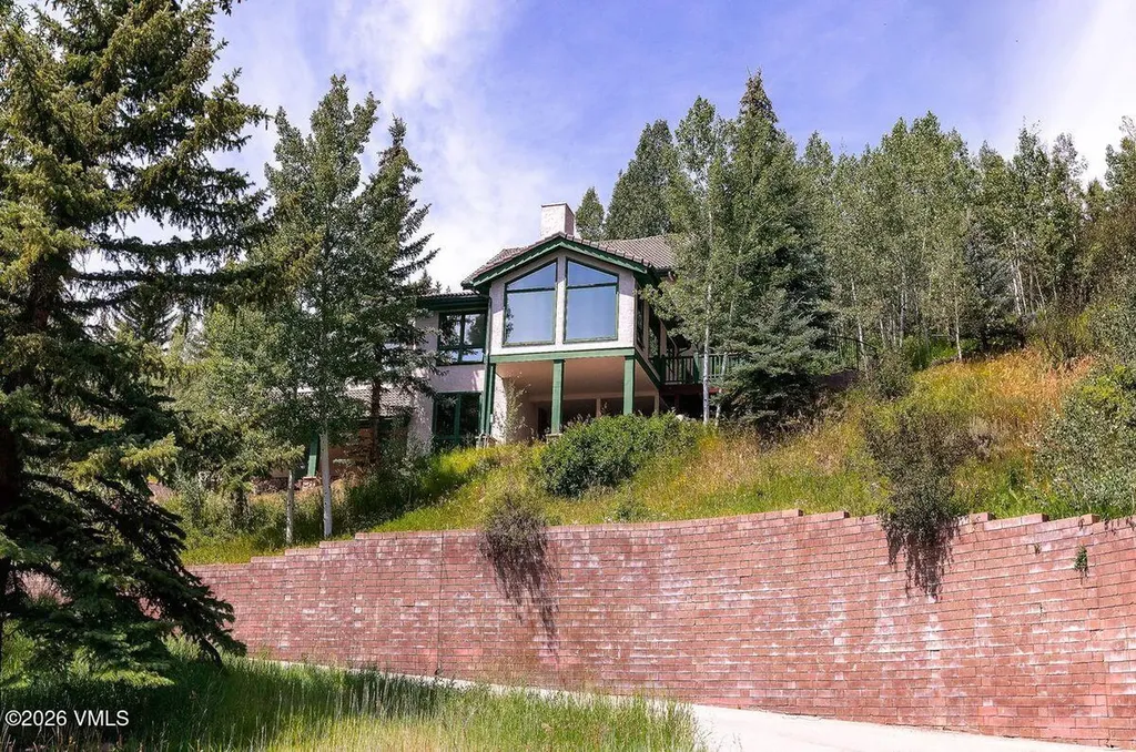 1410 Buffehr Creek Vail CO 81657