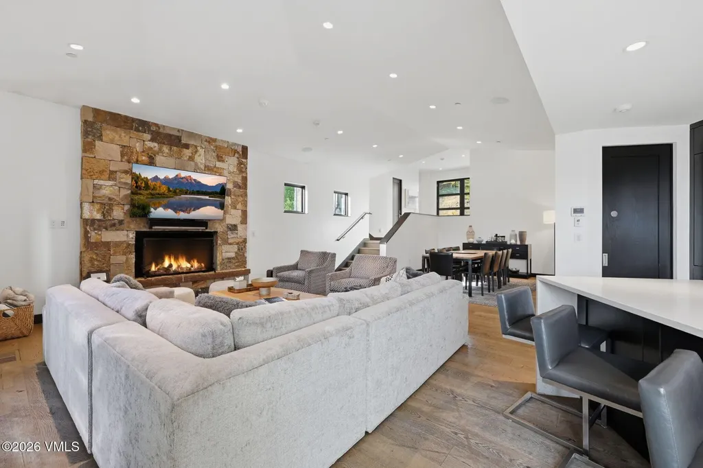 809 Potato Patch Drive Vail CO 81657