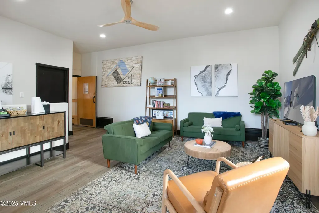555 E Lionshead Circle Vail CO 81657