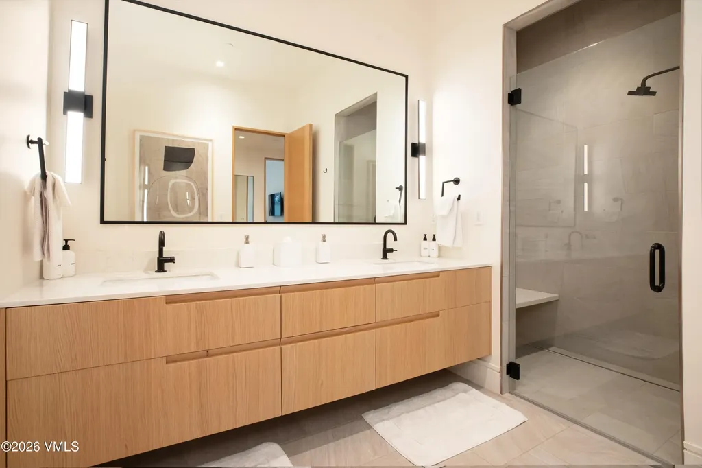 670 Forest Road Vail CO 81657