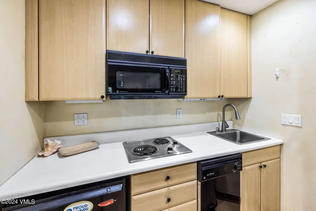 411 Eagle Drive Avon CO 81620